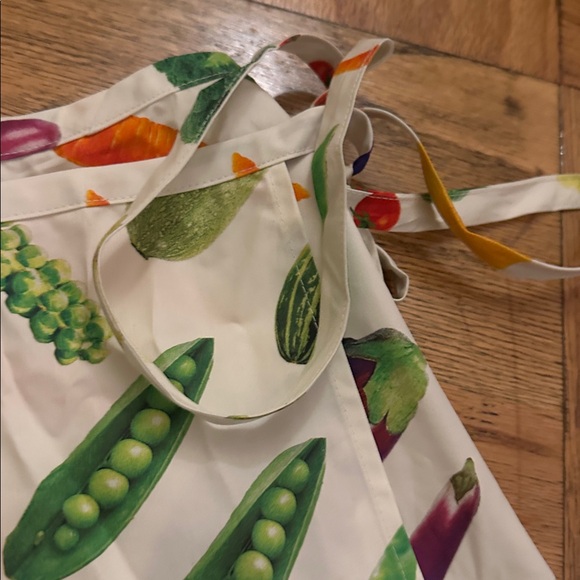 Tyler McGillivary Farmer’s Market skirt - Picture 4 of 5